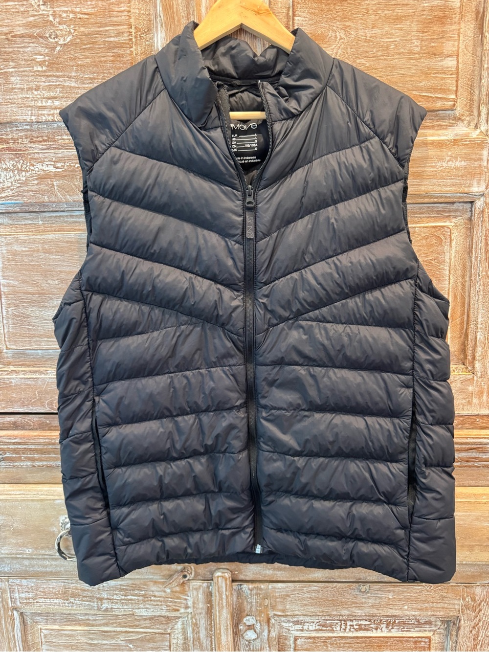 H&M MOVE Black Quilted Puffer Vest - Men's Large Side Zippered Pockets Active